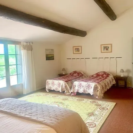 Prázdninový dům Maison En Provence Au Bord De La Riviere *