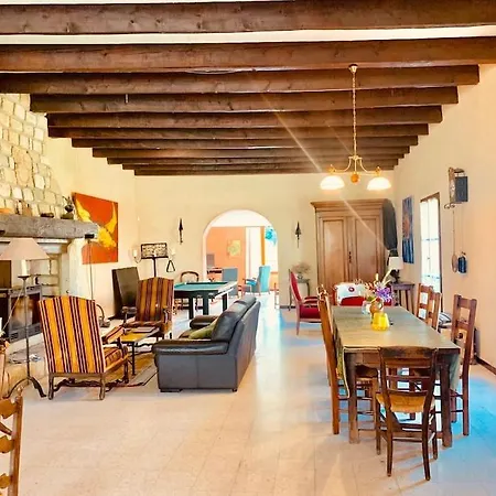 Prázdninový dům Maison En Provence Au Bord De La Riviere *
